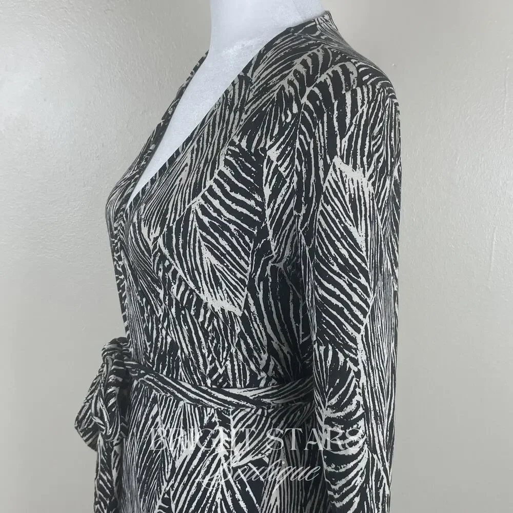 Rare Vintage Silk Wrap Dress B&W Leaf Print As Seen On Lorelai Gilmore Girls - Picture 9 of 11